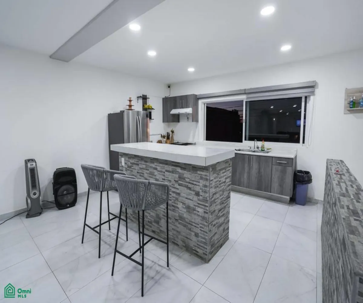 En Venta,Hogares de Nuevo México,Lagos de Moreno 2994, Zapopan, Jalisco 45203, 3 Habitaciones,3 Baños,Lagos de Moreno,2,MX2432246 En Venta,Hogares de Nuevo México,Lagos de Moreno 2994, Zapopan, Jalisco 45203, 3 Habitaciones,3 Baños,Lagos de Moreno,2,MX2432246