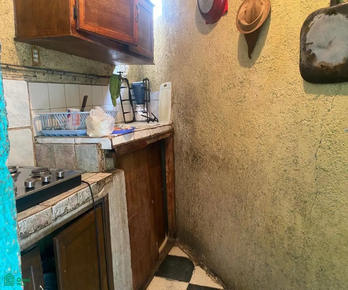 En Venta,Las Huertas,Membrillo 55, Tlaquepaque, Jalisco 45589, 4 Habitaciones,2 Baños,Membrillo,2,MX24402765