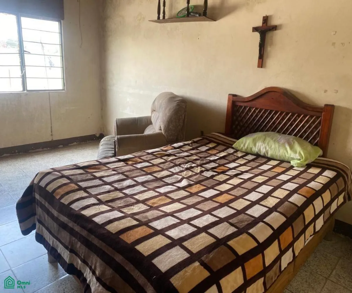 En Venta,Las Huertas,Membrillo 55, Tlaquepaque, Jalisco 45589, 4 Habitaciones,2 Baños,Membrillo,2,MX24402765