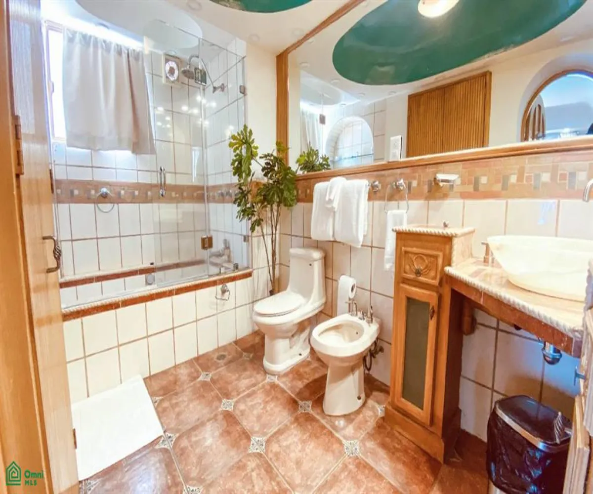 En Venta,Zona Hotelera Norte,Carr. Costera a Barra de Navidad 2220, Puerto Vallarta, Jalisco 48333, 4 Habitaciones,4 Baños,Carr. Costera a Barra de Navidad,MX24482429