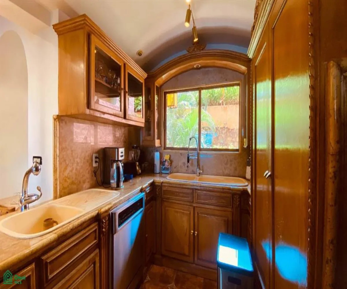 En Venta,Zona Hotelera Norte,Carr. Costera a Barra de Navidad 2220, Puerto Vallarta, Jalisco 48333, 4 Habitaciones,4 Baños,Carr. Costera a Barra de Navidad,MX24482429