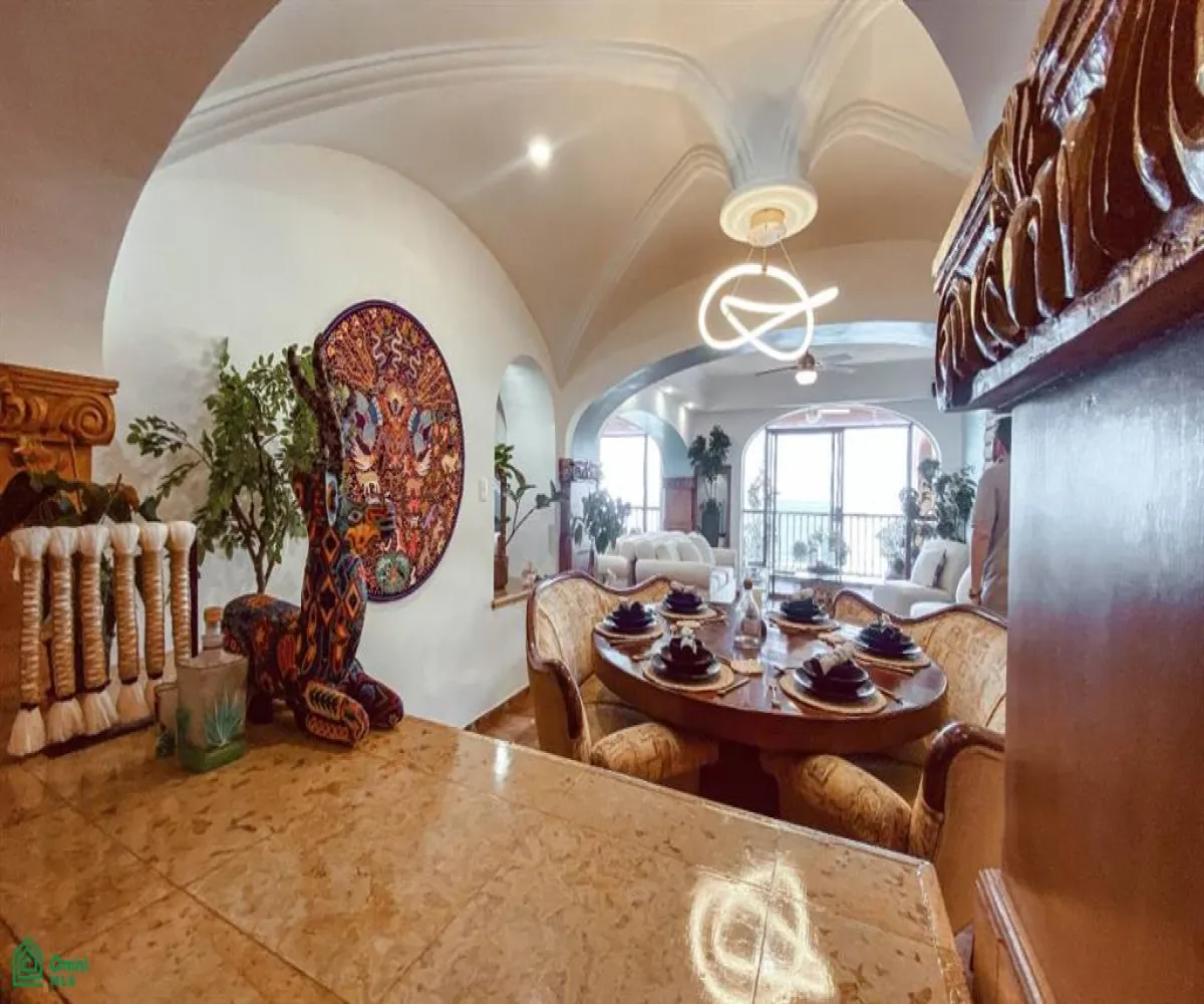 En Venta,Zona Hotelera Norte,Carr. Costera a Barra de Navidad 2220, Puerto Vallarta, Jalisco 48333, 4 Habitaciones,4 Baños,Carr. Costera a Barra de Navidad,MX24482429