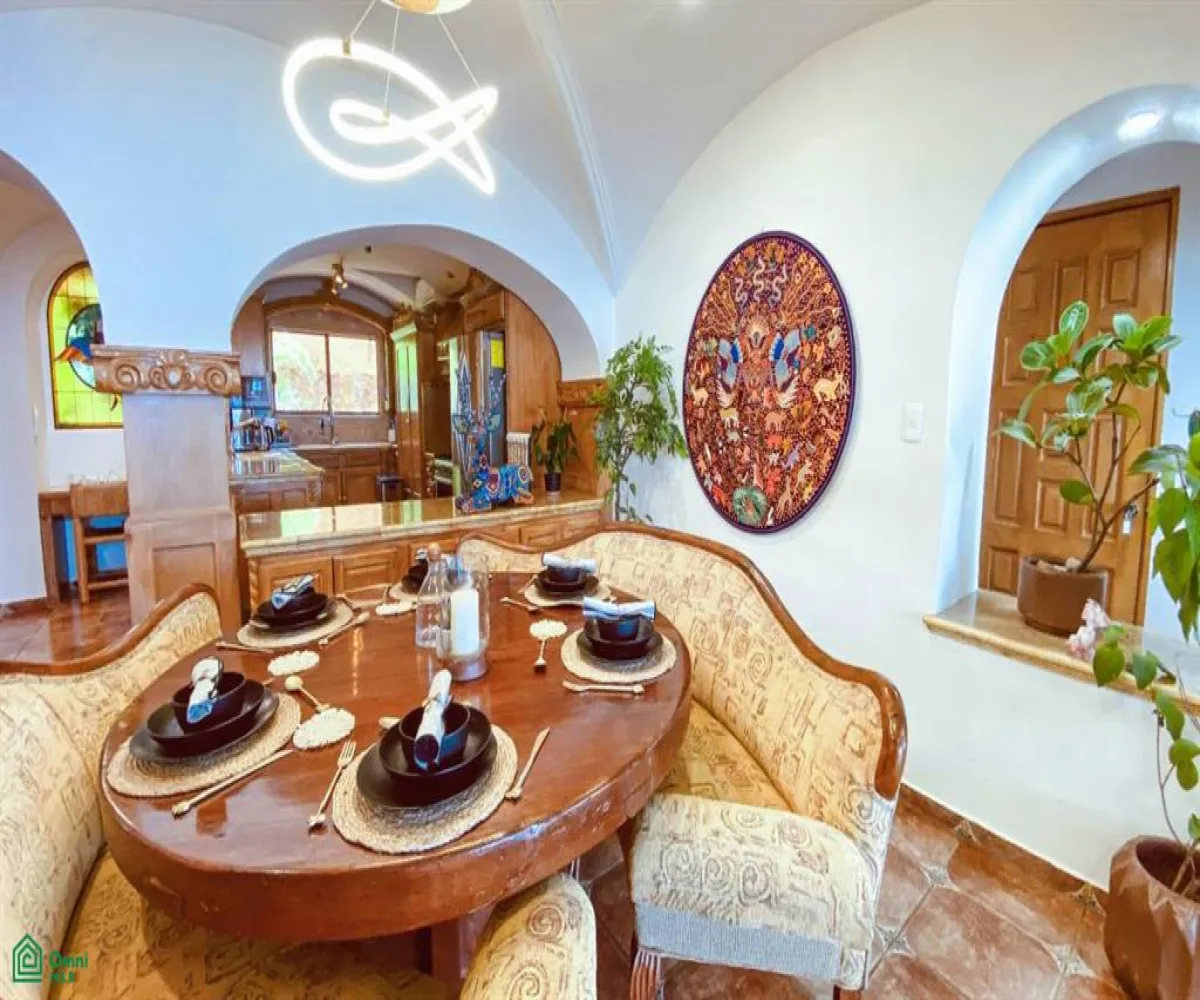 En Venta,Zona Hotelera Norte,Carr. Costera a Barra de Navidad 2220, Puerto Vallarta, Jalisco 48333, 4 Habitaciones,4 Baños,Carr. Costera a Barra de Navidad,MX24482429