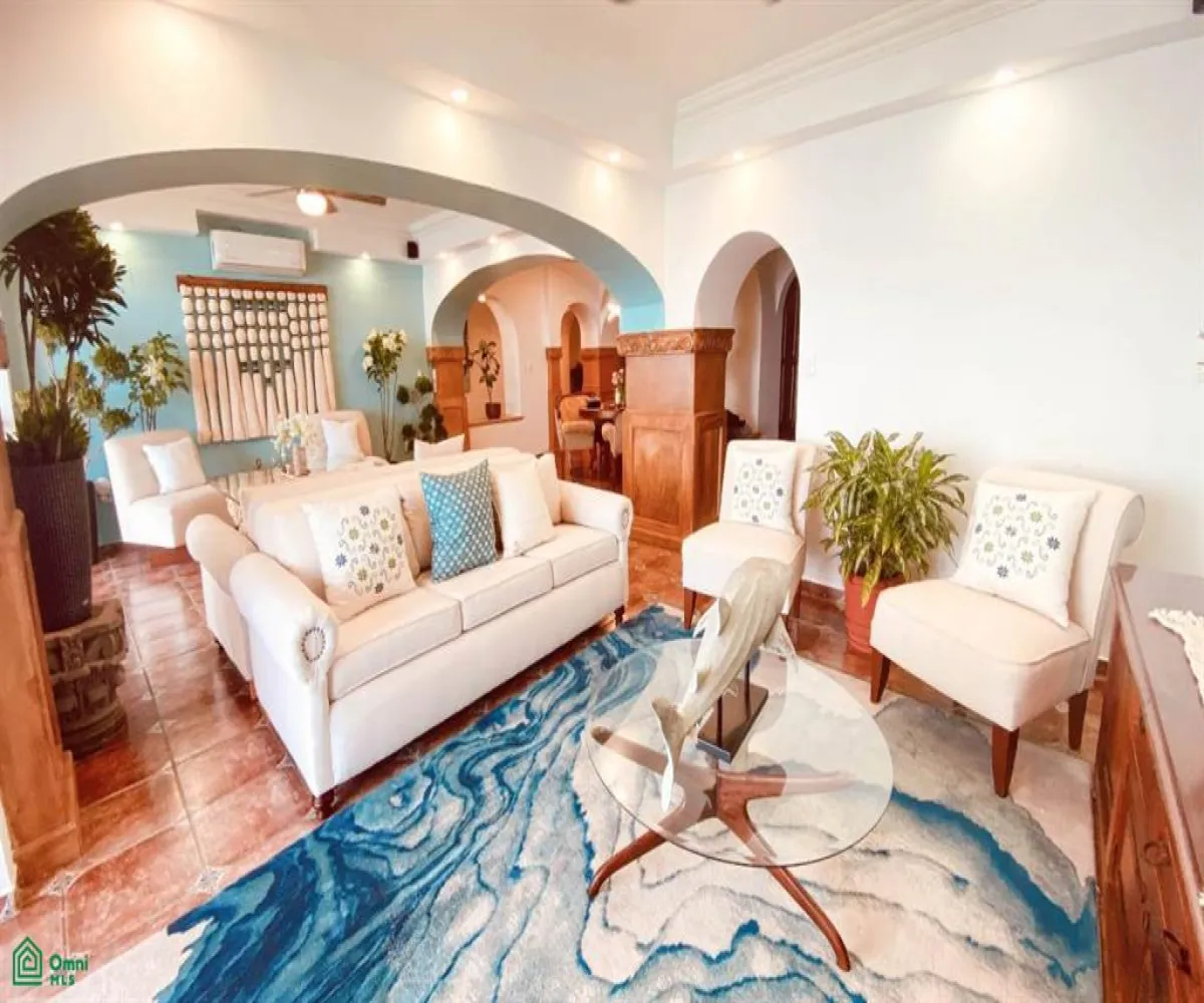 En Venta,Zona Hotelera Norte,Carr. Costera a Barra de Navidad 2220, Puerto Vallarta, Jalisco 48333, 4 Habitaciones,4 Baños,Carr. Costera a Barra de Navidad,MX24482429