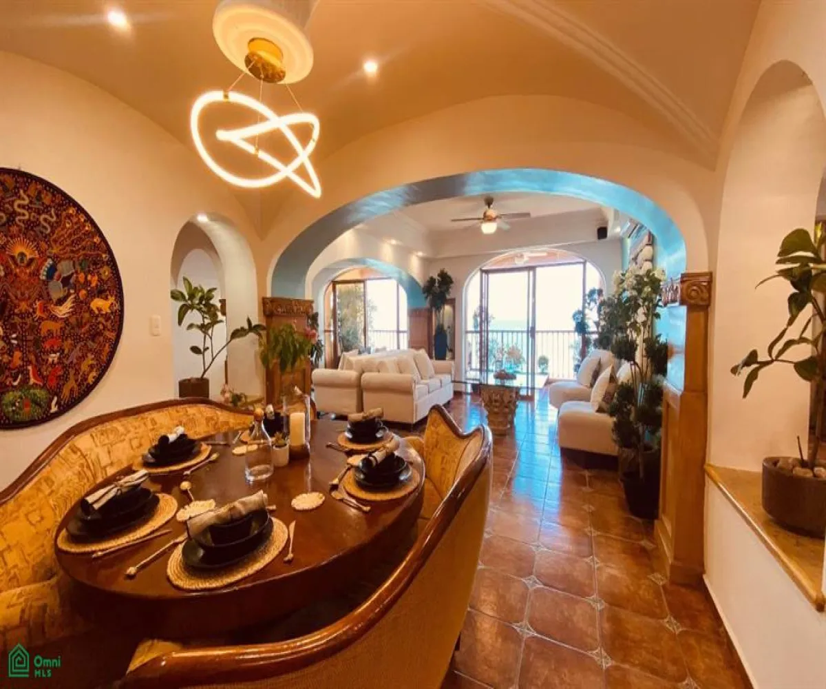 En Venta,Zona Hotelera Norte,Carr. Costera a Barra de Navidad 2220, Puerto Vallarta, Jalisco 48333, 4 Habitaciones,4 Baños,Carr. Costera a Barra de Navidad,MX24482429