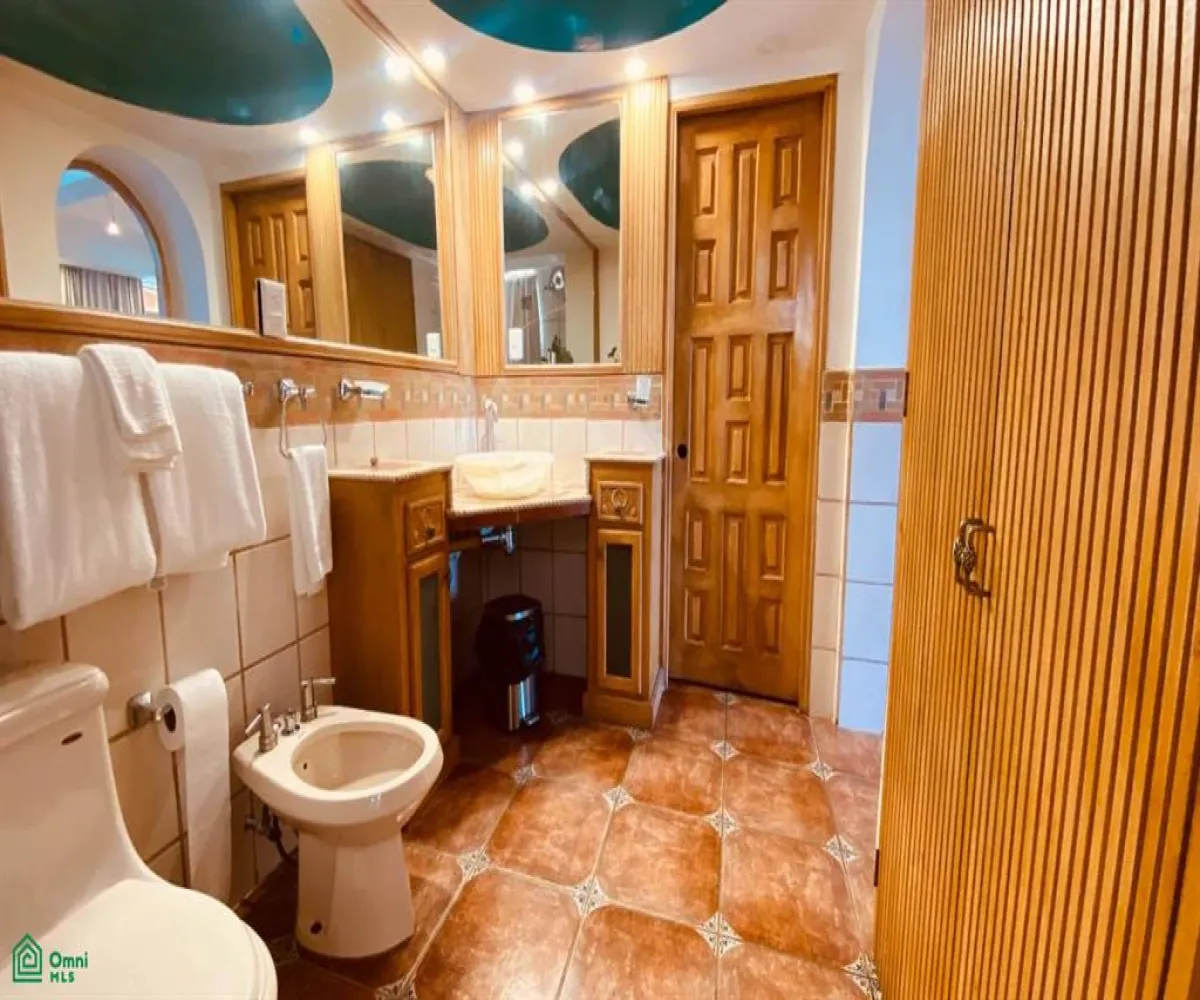 En Venta,Zona Hotelera Norte,Carr. Costera a Barra de Navidad 2220, Puerto Vallarta, Jalisco 48333, 4 Habitaciones,4 Baños,Carr. Costera a Barra de Navidad,MX24482429