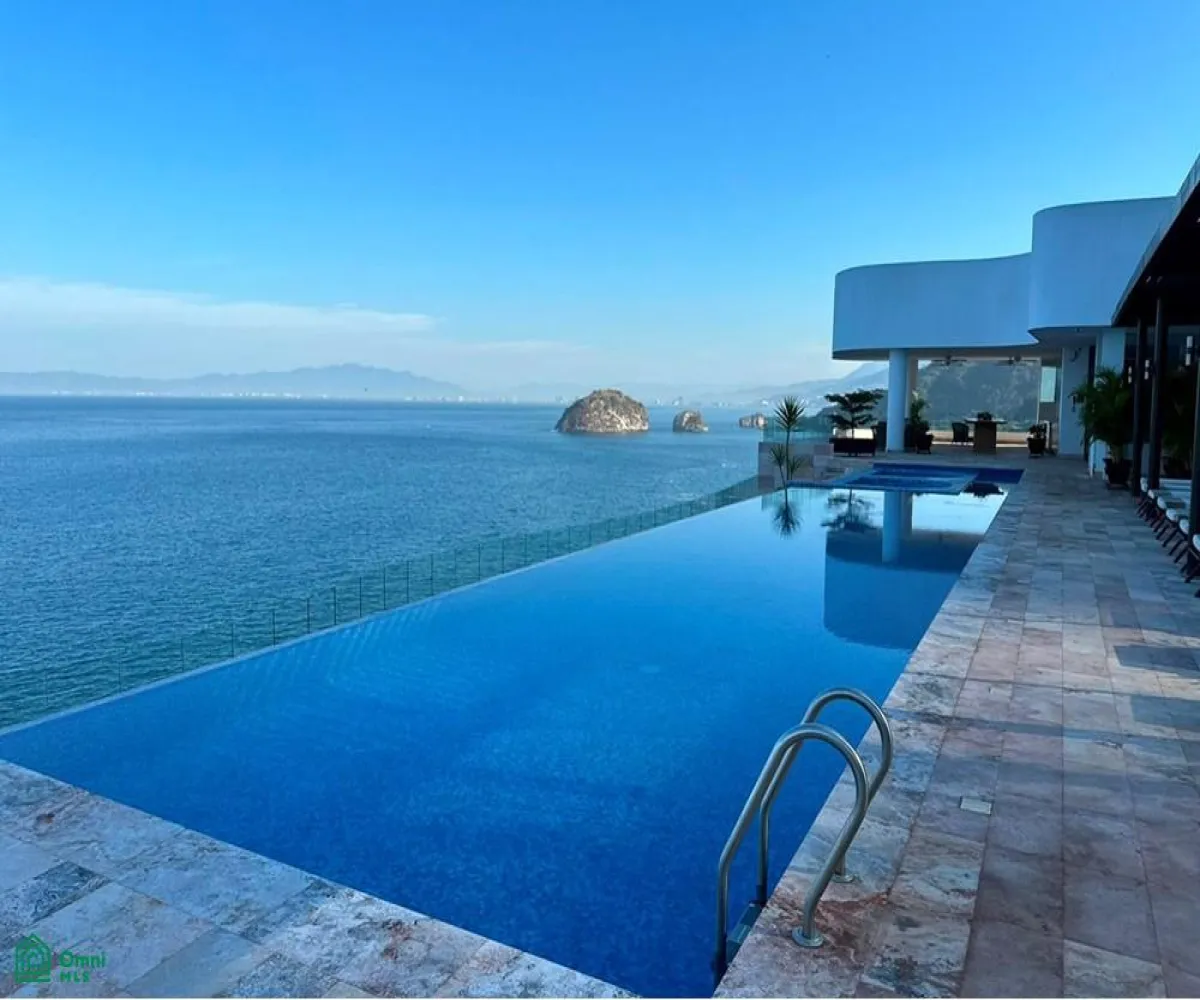 En Venta,Lomas De Mismaloya,Callejón Lomas Del Pacifico 4944, Puerto Vallarta, Jalisco 48294, 1 Cuarto,2 Baños,Callejón Lomas Del Pacifico,1,MX24564511 En Venta,Lomas De Mismaloya,Callejón Lomas Del Pacifico 4944, Puerto Vallarta, Jalisco 48294, 1 Cuarto,2 Baños,Callejón Lomas Del Pacifico,1,MX24564511