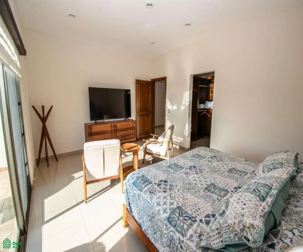 En Venta,Ribera del Pilar,San Juan 31, Chapala, Jalisco 45906, 3 Habitaciones,4 Baños,San Juan,3,MX24582845 En Venta,Ribera del Pilar,San Juan 31, Chapala, Jalisco 45906, 3 Habitaciones,4 Baños,San Juan,3,MX24582845