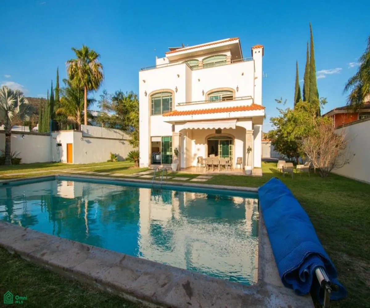 En Venta,Ribera del Pilar,San Juan 31, Chapala, Jalisco 45906, 3 Habitaciones,4 Baños,San Juan,3,MX24582845 En Venta,Ribera del Pilar,San Juan 31, Chapala, Jalisco 45906, 3 Habitaciones,4 Baños,San Juan,3,MX24582845