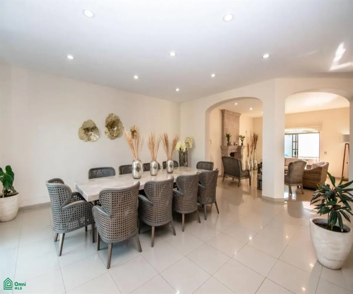 En Venta,Ribera del Pilar,San Juan 31, Chapala, Jalisco 45906, 3 Habitaciones,4 Baños,San Juan,3,MX24582845 En Venta,Ribera del Pilar,San Juan 31, Chapala, Jalisco 45906, 3 Habitaciones,4 Baños,San Juan,3,MX24582845