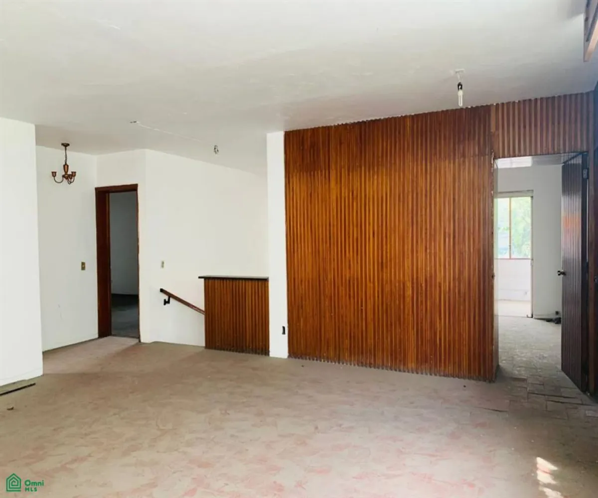 En Venta,Jardines de San José,Los Arcos 688, Guadalajara, Jalisco 44520, 10 Habitaciones,6 Baños,Los Arcos,2,MX24613255 En Venta,Jardines de San José,Los Arcos 688, Guadalajara, Jalisco 44520, 10 Habitaciones,6 Baños,Los Arcos,2,MX24613255
