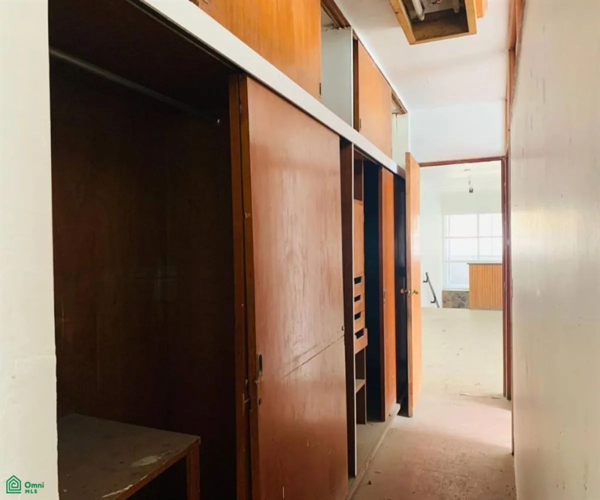 En Venta,Jardines de San José,Los Arcos 688, Guadalajara, Jalisco 44520, 10 Habitaciones,6 Baños,Los Arcos,2,MX24613255 En Venta,Jardines de San José,Los Arcos 688, Guadalajara, Jalisco 44520, 10 Habitaciones,6 Baños,Los Arcos,2,MX24613255