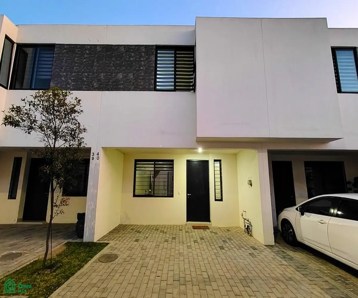 Casa En Venta,Arboreto Residencial,Av. Juan Gil Preciado 8555 40, Zapopan, Jalisco 45200, 2 Habitaciones,2 Baños,Av. Juan Gil Preciado 8555,2,MX24728390