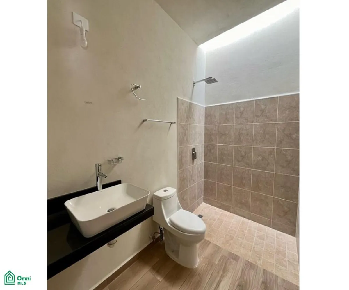 En Venta,La Floresta,Sintra 137, Puerto Vallarta, Jalisco 48290, 3 Habitaciones,2 Baños,Sintra,MX24733283