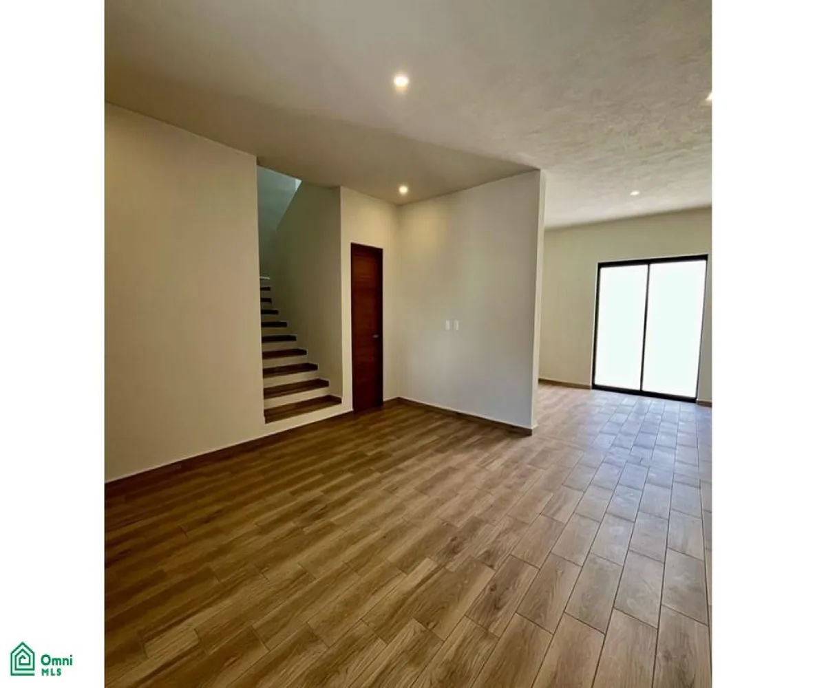 En Venta,La Floresta,Sintra 137, Puerto Vallarta, Jalisco 48290, 3 Habitaciones,2 Baños,Sintra,MX24733283
