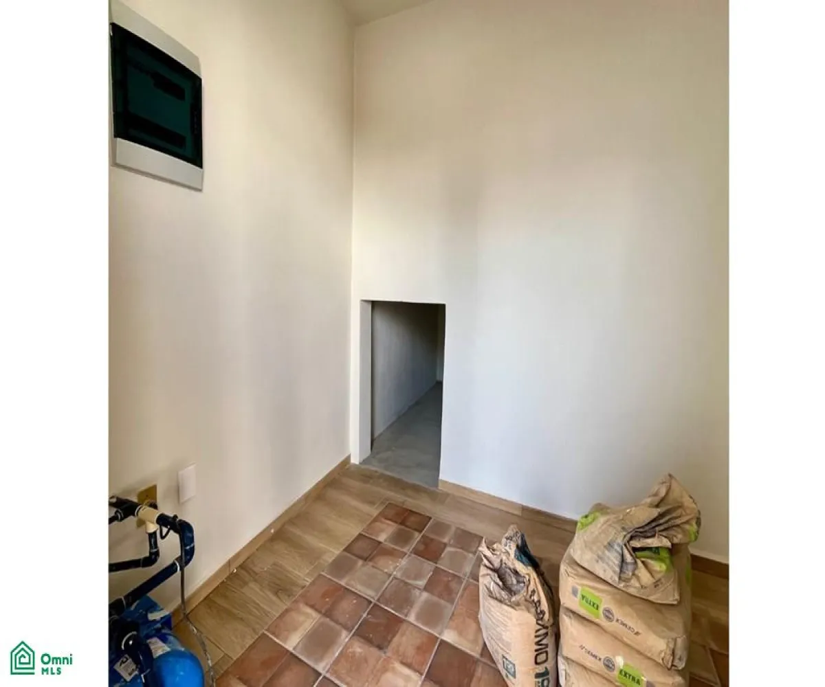 En Venta,La Floresta,Sintra 137, Puerto Vallarta, Jalisco 48290, 3 Habitaciones,2 Baños,Sintra,MX24733283