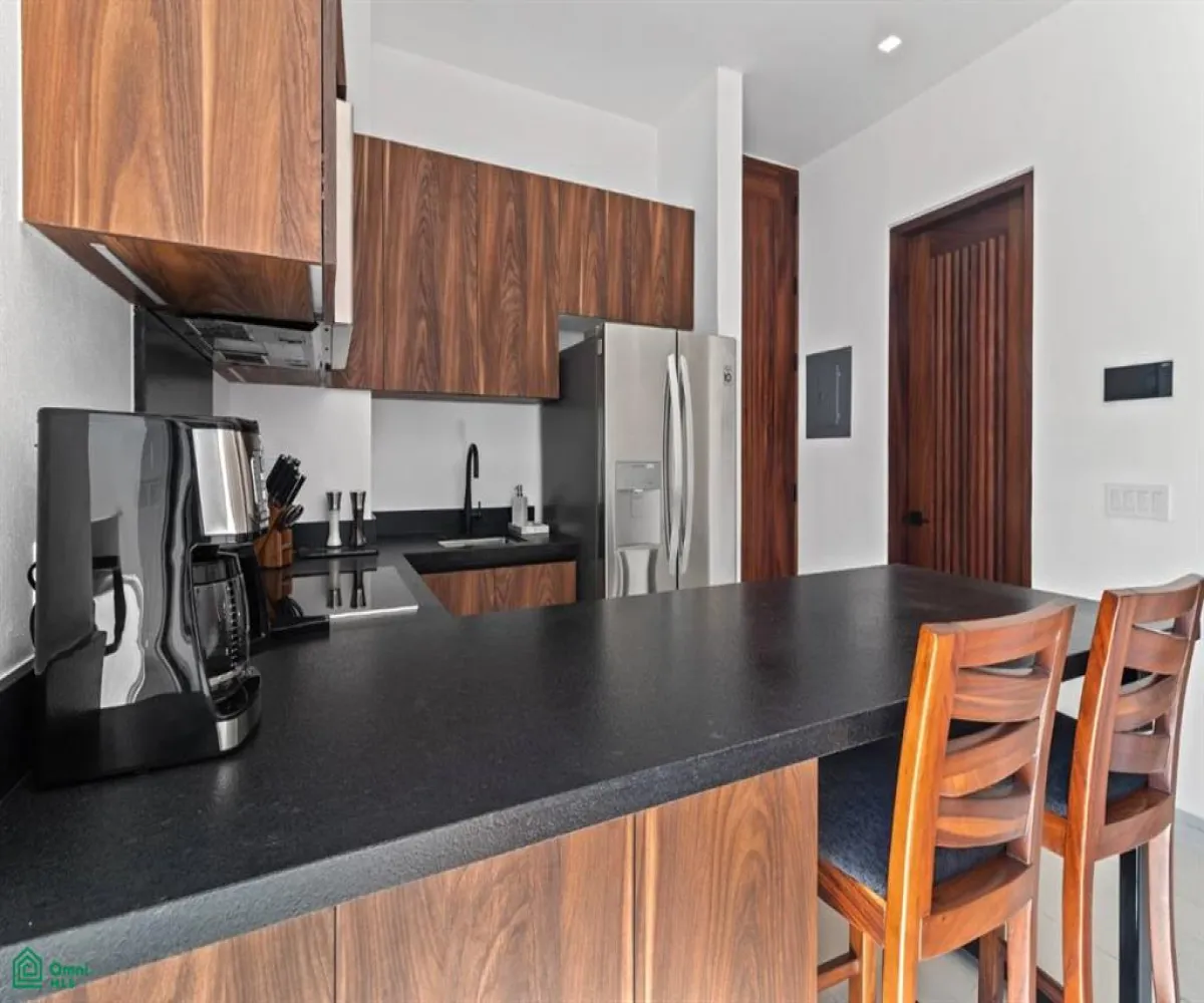 En Venta,Emiliano Zapata,Francisco I Madero 320 Unit 309, Puerto Vallarta, Jalisco 48380,1 Baño,Francisco I Madero,3,MX24735164