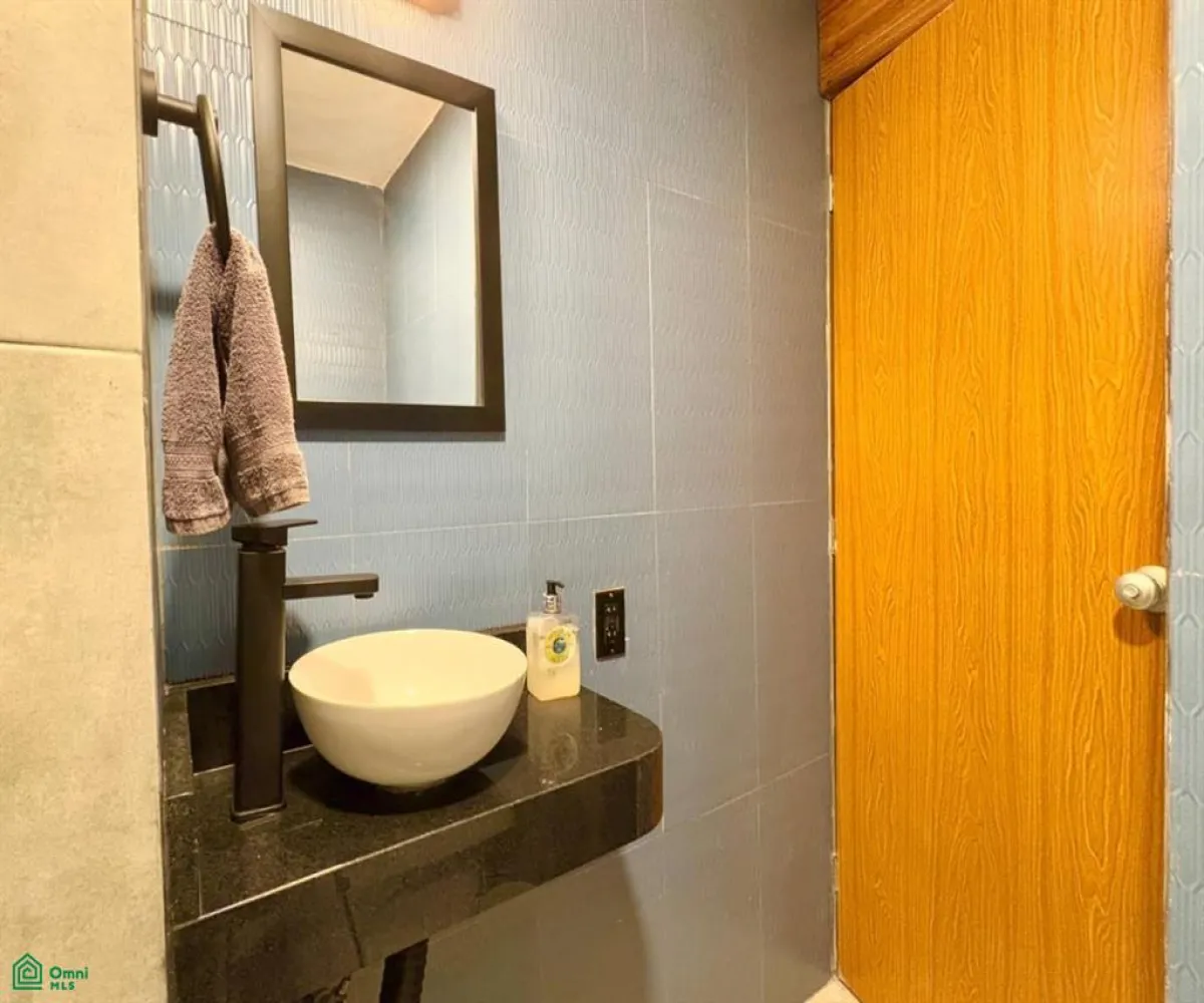 En Venta,Los Mangos,Circunvalación del Robalo 828 int 3, Puerto Vallarta, Jalisco 48310, 2 Habitaciones,2 Baños,Circunvalación del Robalo,MX24735766