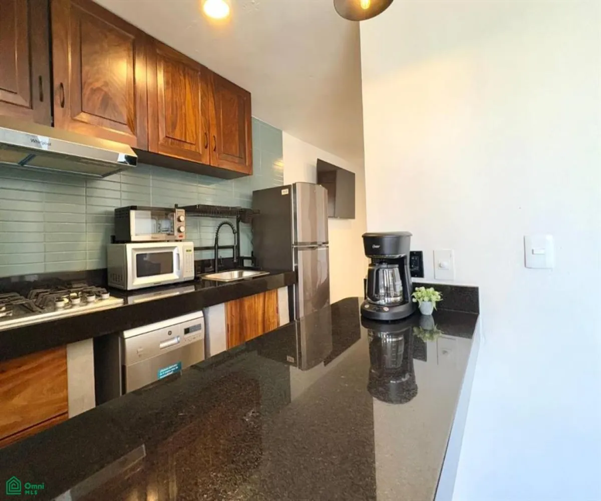 En Venta,Los Mangos,Circunvalación del Robalo 828 int 3, Puerto Vallarta, Jalisco 48310, 2 Habitaciones,2 Baños,Circunvalación del Robalo,MX24735766