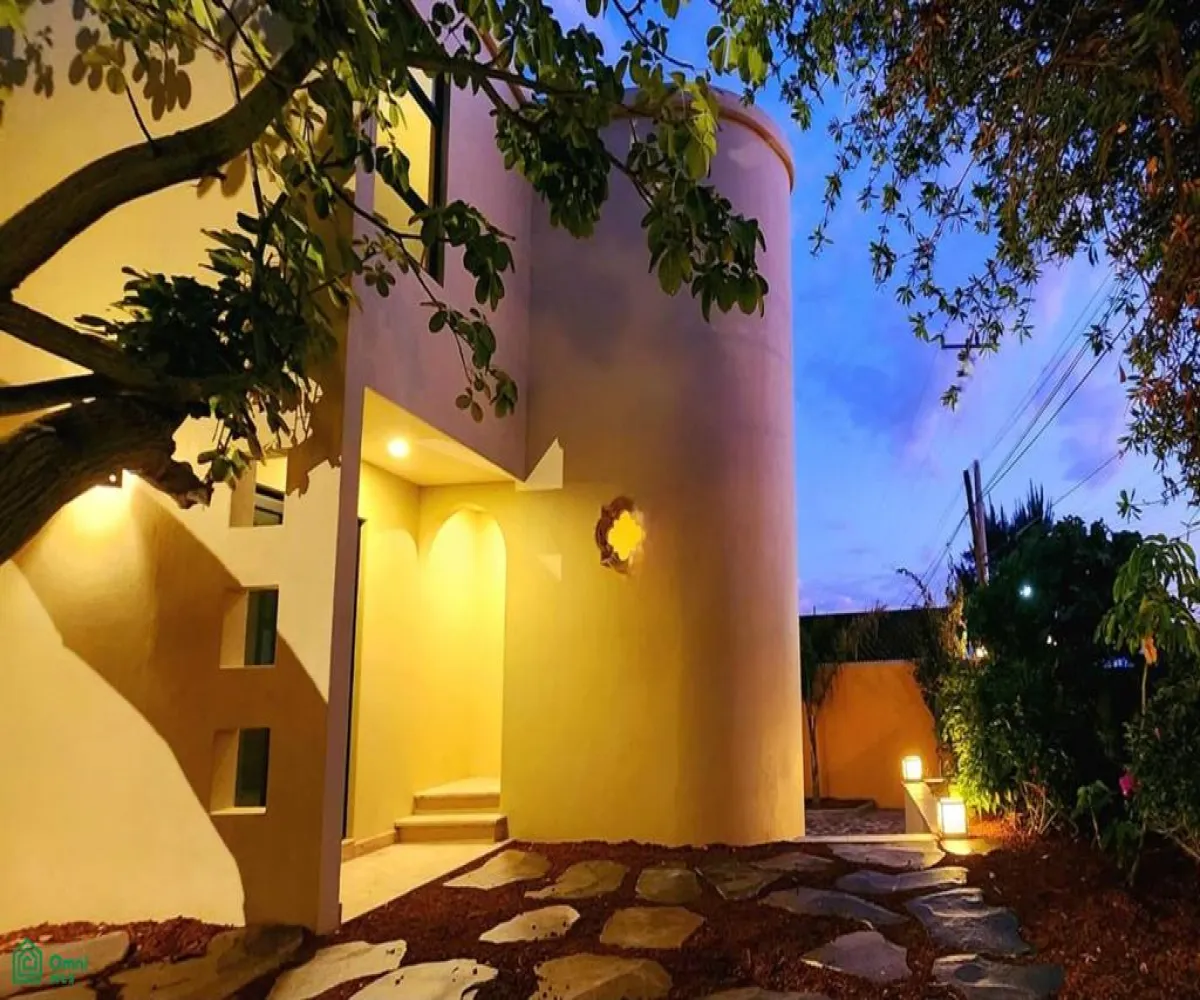 En Venta,Chulavista,Calle del Monte 64, Chapala, Jalisco 45907, 3 Habitaciones,3 Baños,Calle del Monte,2,MX24736445