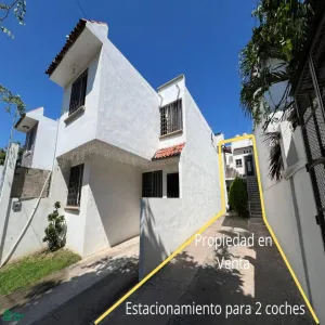 En Venta,La Playita,5 de mayo 1117, Puerto Vallarta, Jalisco 48296, 5 Habitaciones,4 Baños,5 de mayo,2,MX24741137