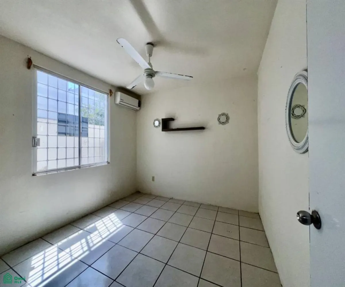 En Venta,La Playita,5 de mayo 1117, Puerto Vallarta, Jalisco 48296, 5 Habitaciones,4 Baños,5 de mayo,2,MX24741137