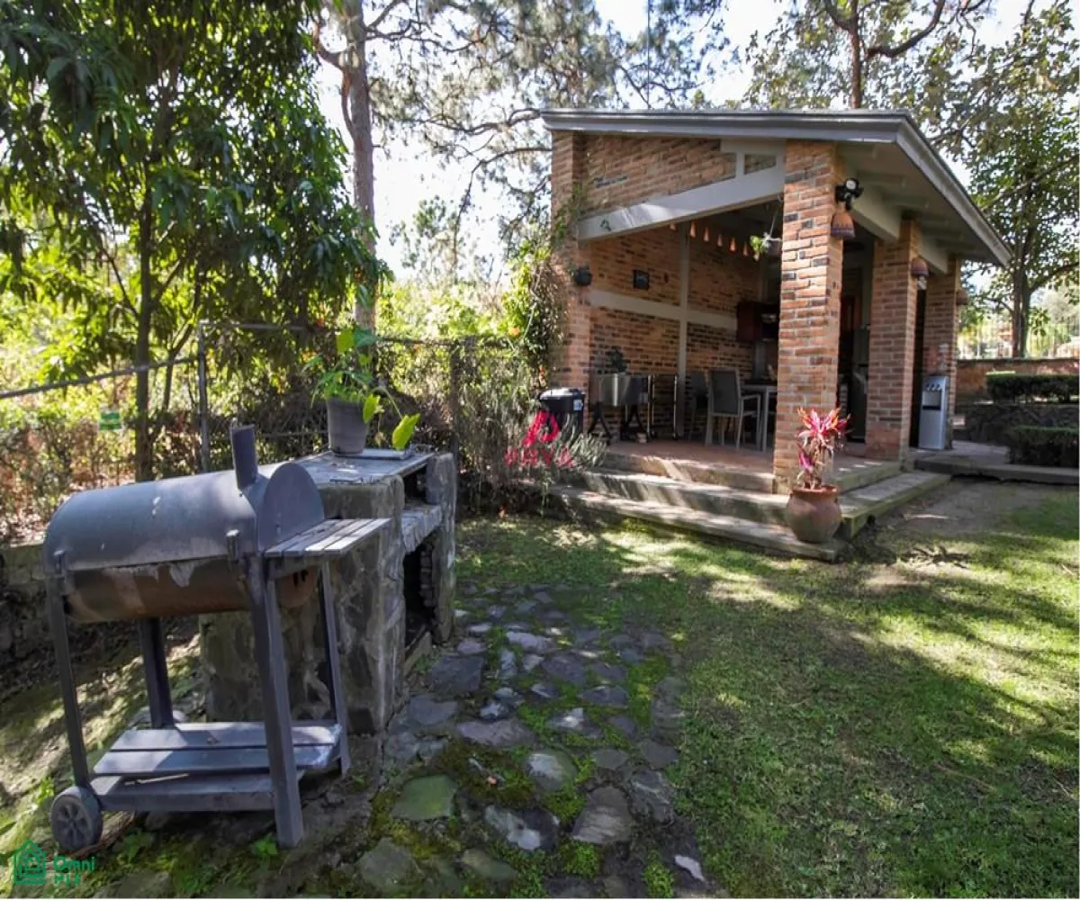 En Venta,Fraccionamiento Hacienda La Herradura,Paseo del fresno S/N, Zapopan, Jalisco 45245,Paseo del fresno,MX24743803