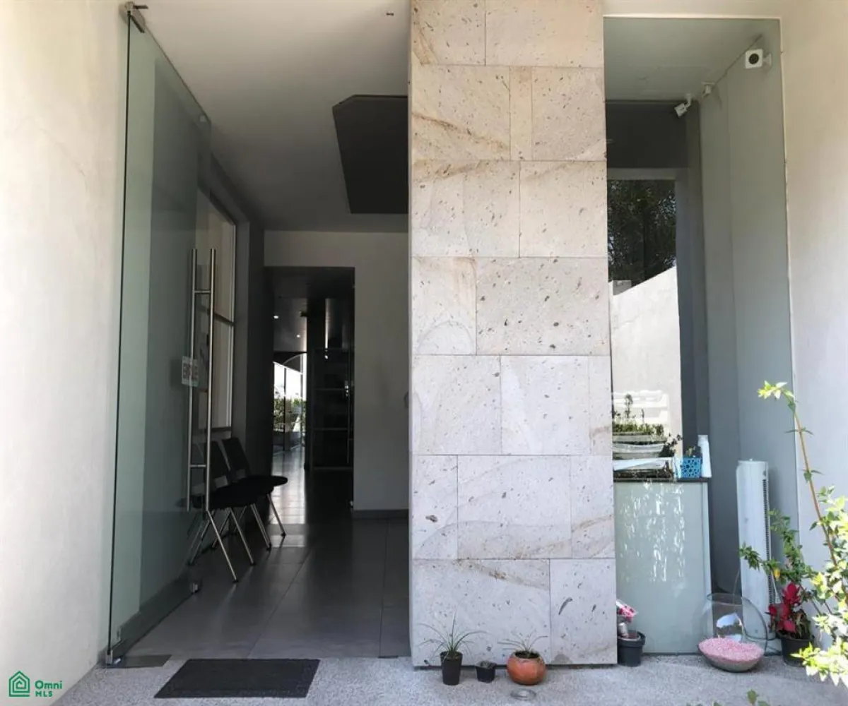 Local En Venta,Arcos Vallarta,calderon de la barca 188, Guadalajara, Jalisco 44130,calderon de la barca,2,MX24745495 Local En Venta,Arcos Vallarta,calderon de la barca 188, Guadalajara, Jalisco 44130,calderon de la barca,2,MX24745495