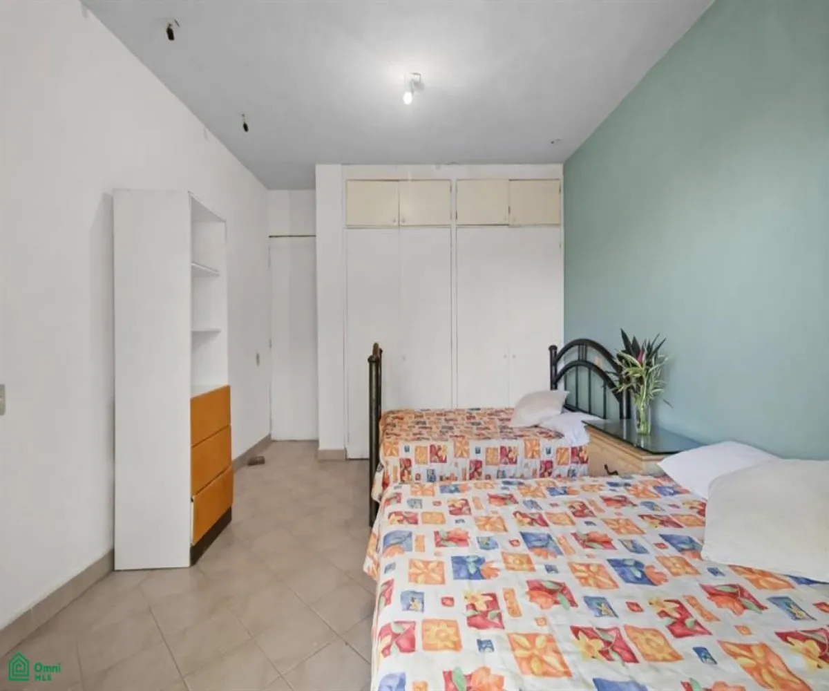 En Venta,Las Palmas de Arriba,Gobernador Sebastian Allende S/N, Puerto Vallarta, Jalisco 48260, 5 Habitaciones,3 Baños,Gobernador Sebastian Allende,MX24747433 En Venta,Las Palmas de Arriba,Gobernador Sebastian Allende S/N, Puerto Vallarta, Jalisco 48260, 5 Habitaciones,3 Baños,Gobernador Sebastian Allende,MX24747433