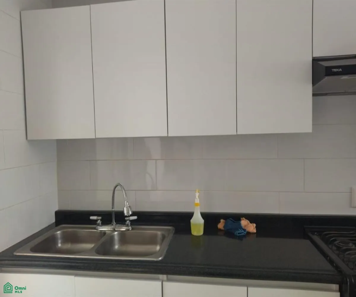 En Venta,Mirador Del Sol,Punchan 4808, Zapopan, Jalisco 45054, 4 Habitaciones,3 Baños,Punchan,2,MX24747813