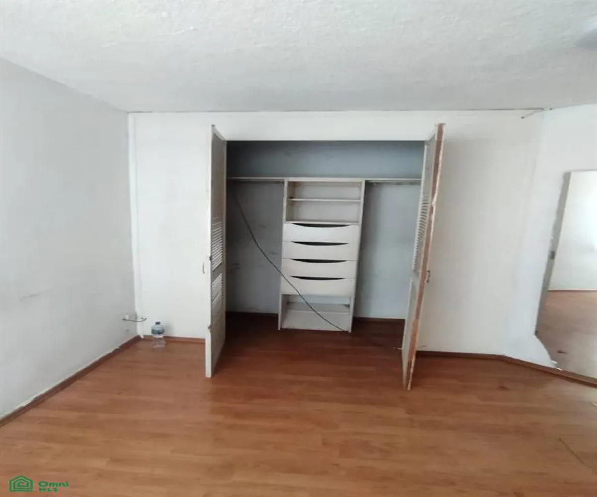 En Venta,Mirador Del Sol,Punchan 4808, Zapopan, Jalisco 45054, 4 Habitaciones,3 Baños,Punchan,2,MX24747813