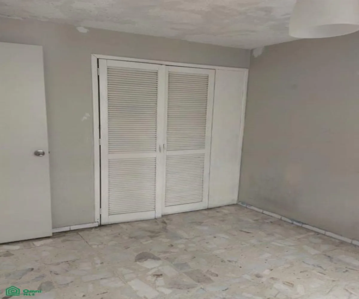 En Venta,Mirador Del Sol,Punchan 4808, Zapopan, Jalisco 45054, 4 Habitaciones,3 Baños,Punchan,2,MX24747813