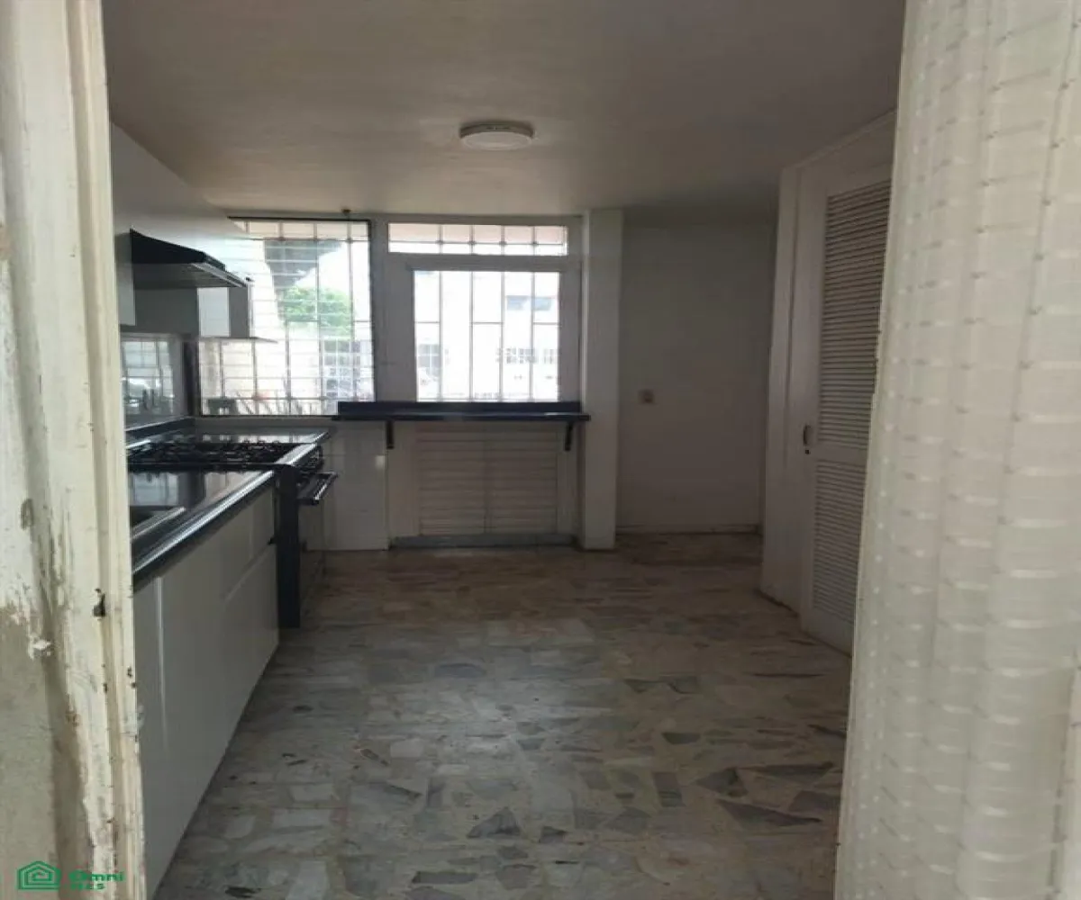 En Venta,Mirador Del Sol,Punchan 4808, Zapopan, Jalisco 45054, 4 Habitaciones,3 Baños,Punchan,2,MX24747813