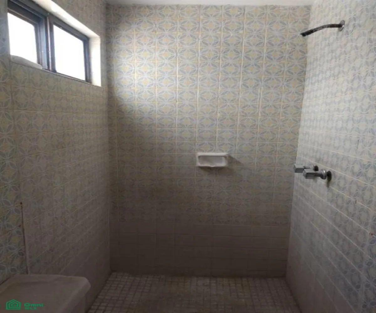 En Venta,Mirador Del Sol,Punchan 4808, Zapopan, Jalisco 45054, 4 Habitaciones,3 Baños,Punchan,2,MX24747813