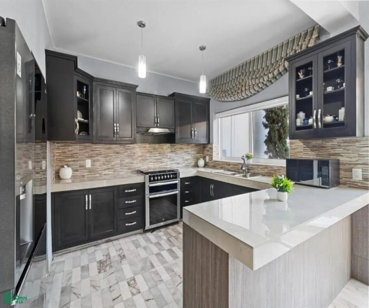 En Venta,Versalles,Privada Merida 103, Puerto Vallarta, Jalisco 48310, 5 Habitaciones,7 Baños,Privada Merida,MX24748027