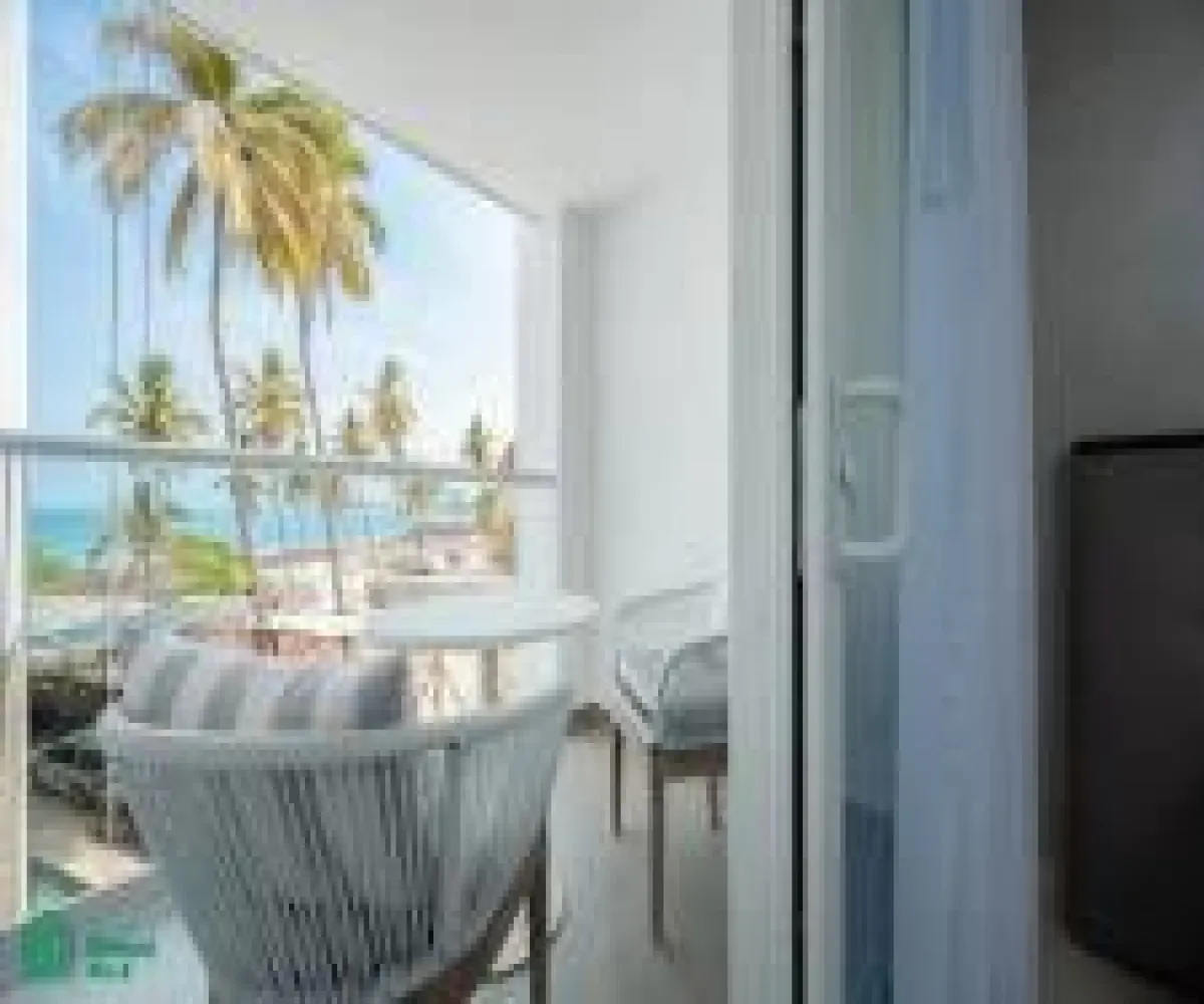 En Venta,Zona Hotelera Norte,ZONA HOTELERA CONDO Unit 110, Puerto Vallarta, Jalisco 48333, 1 Cuarto,1 Baño,ZONA HOTELERA CONDO,MX24751449