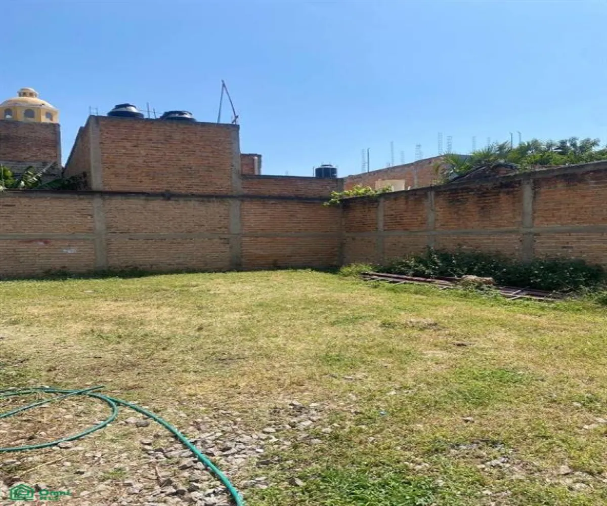 En Venta,Santa Lucia,Arista 1650, Zapopan, Jalisco 45200, 4 Habitaciones,2 Baños,Arista,2,MX24783936