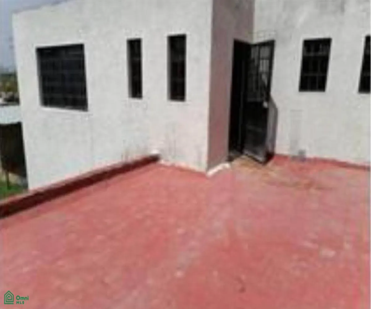 En Venta,Santa Lucia,Arista 1650, Zapopan, Jalisco 45200, 4 Habitaciones,2 Baños,Arista,2,MX24783936