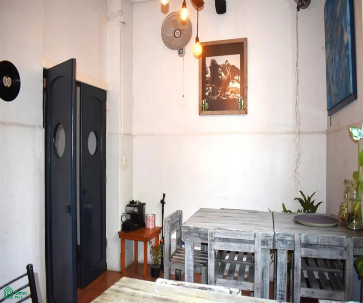 En Venta,Emiliano Zapata,Basilio Badillo 419, Puerto Vallarta, Jalisco 48380, 5 Habitaciones,5 Baños,Basilio Badillo,3,MX24802994