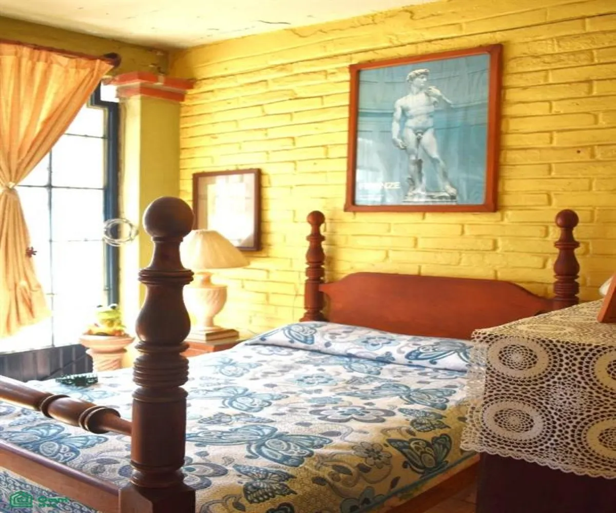 En Venta,Emiliano Zapata,Basilio Badillo 419, Puerto Vallarta, Jalisco 48380, 5 Habitaciones,5 Baños,Basilio Badillo,3,MX24802994