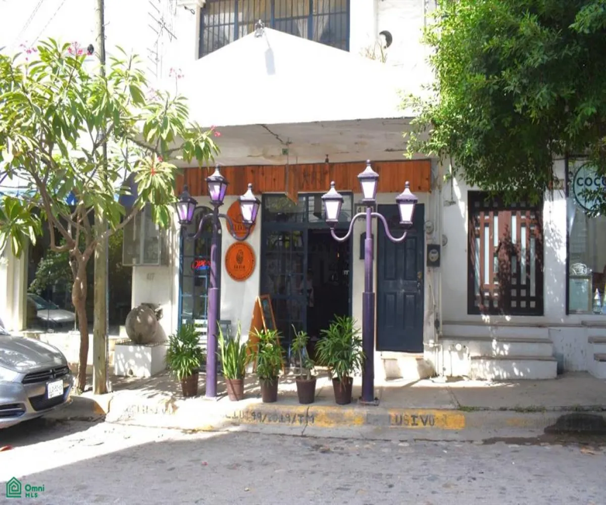 En Venta,Emiliano Zapata,Basilio Badillo 419, Puerto Vallarta, Jalisco 48380, 5 Habitaciones,5 Baños,Basilio Badillo,3,MX24802994