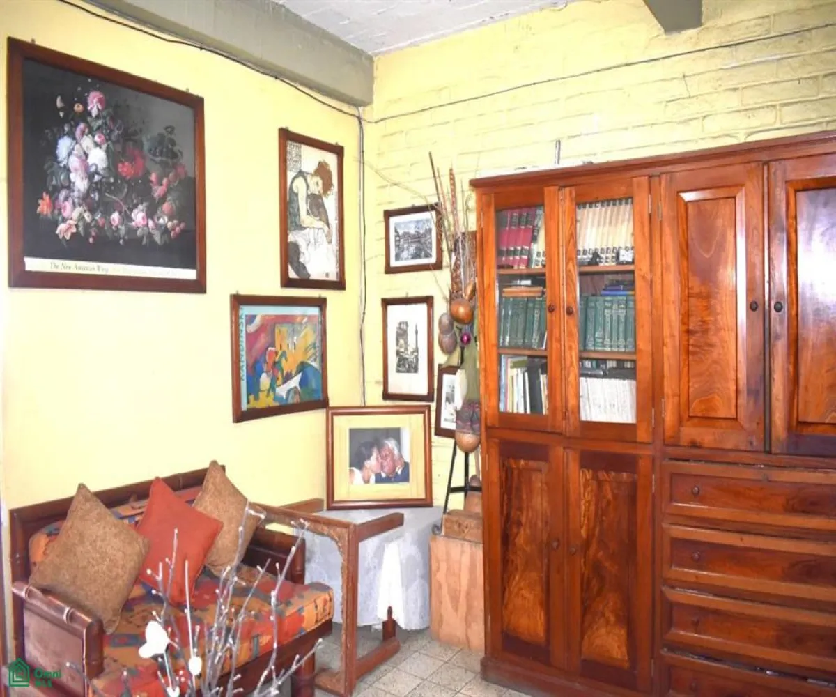 En Venta,Emiliano Zapata,Basilio Badillo 419, Puerto Vallarta, Jalisco 48380, 5 Habitaciones,5 Baños,Basilio Badillo,3,MX24802994