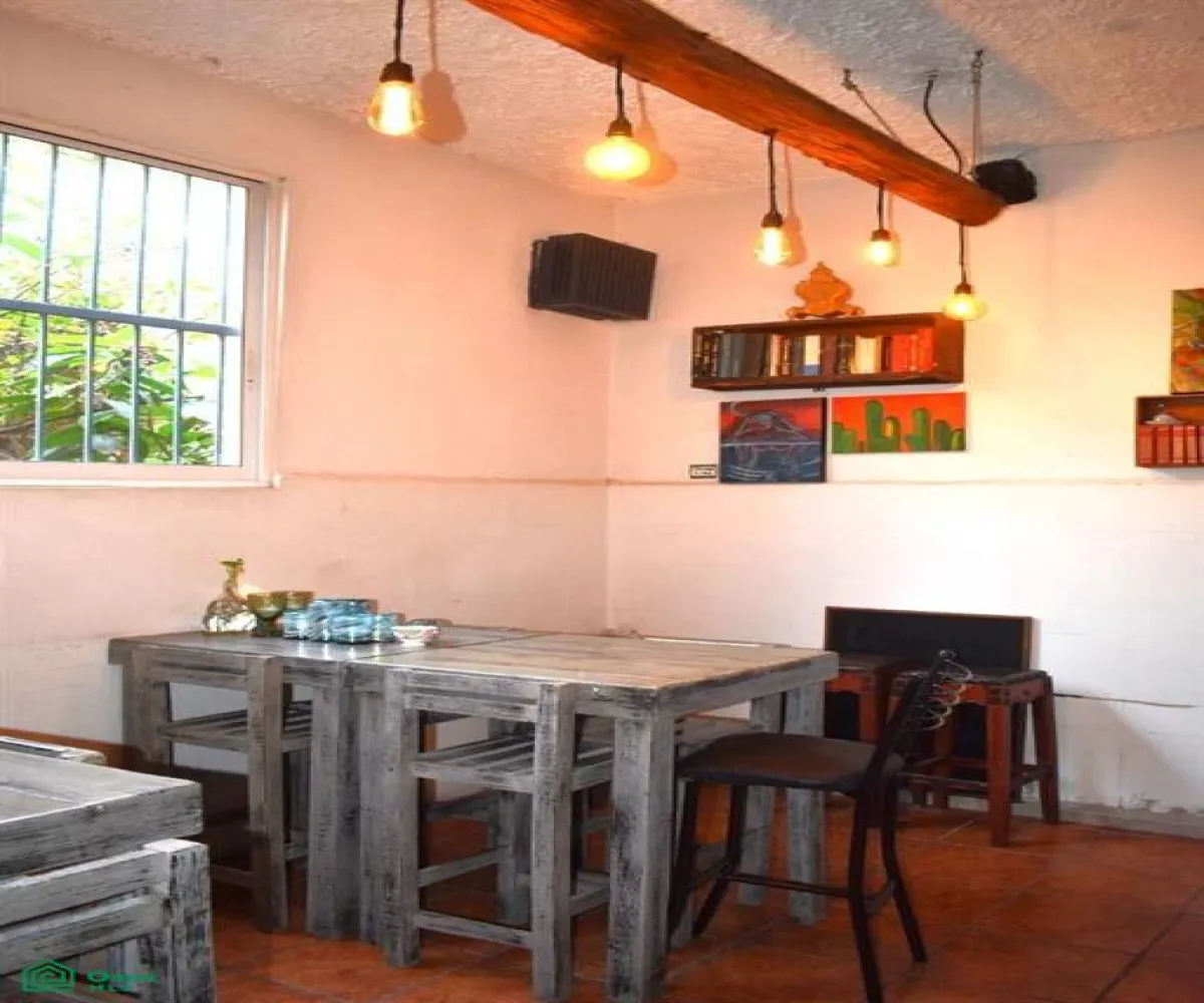 En Venta,Emiliano Zapata,Basilio Badillo 419, Puerto Vallarta, Jalisco 48380, 5 Habitaciones,5 Baños,Basilio Badillo,3,MX24802994