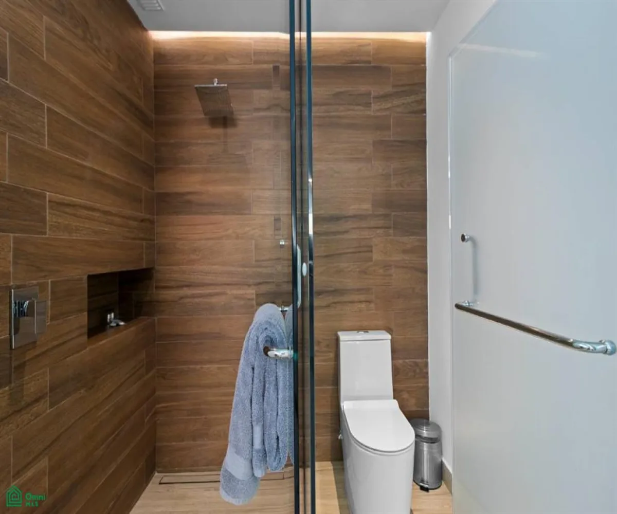 En Venta,Conchas Chinas,Paseo de los Delfines 127 Int. 5A, Puerto Vallarta, Jalisco 48390, 2 Habitaciones,2 Baños,Paseo de los Delfines,3,MX24813419