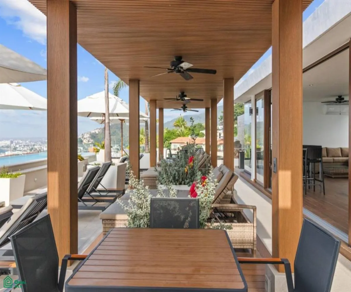 En Venta,Amapas,Manuel M Ponce 228 Int. 102, Puerto Vallarta, Jalisco 48399, 2 Habitaciones,2 Baños,Manuel M Ponce,3,MX24819725