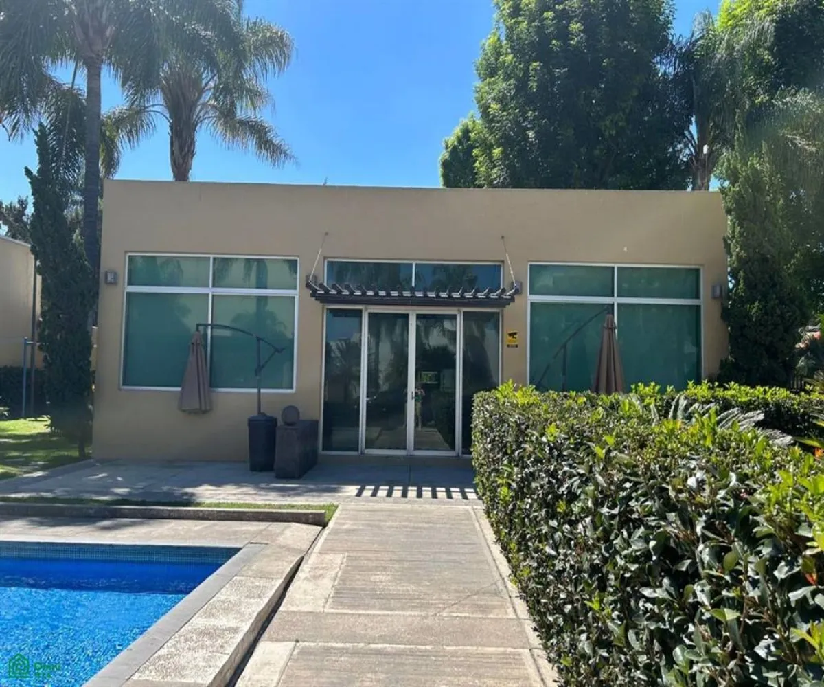 En Venta,Altamira,Av- aviacion 3905, Zapopan, Jalisco 45160, 3 Habitaciones,3 Baños,Av- aviacion,2,MX24855278