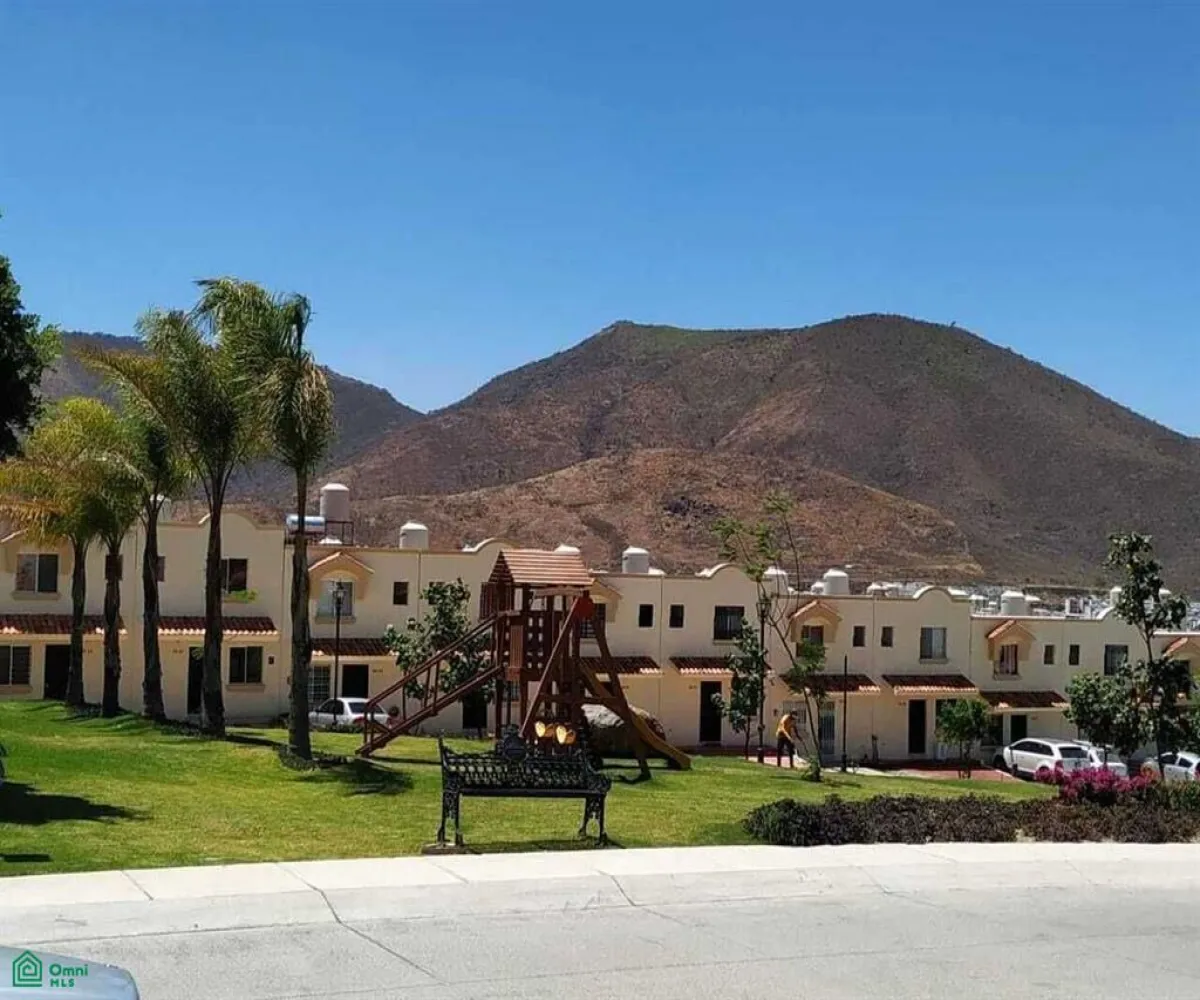 En Venta,Residencial Alta California,Boulervard alta california 324, Tlajomulco de Zuniga, Jalisco 45640, 3 Habitaciones,2 Baños,Boulervard alta california,1,MX24855668 En Venta,Residencial Alta California,Boulervard alta california 324, Tlajomulco de Zuniga, Jalisco 45640, 3 Habitaciones,2 Baños,Boulervard alta california,1,MX24855668