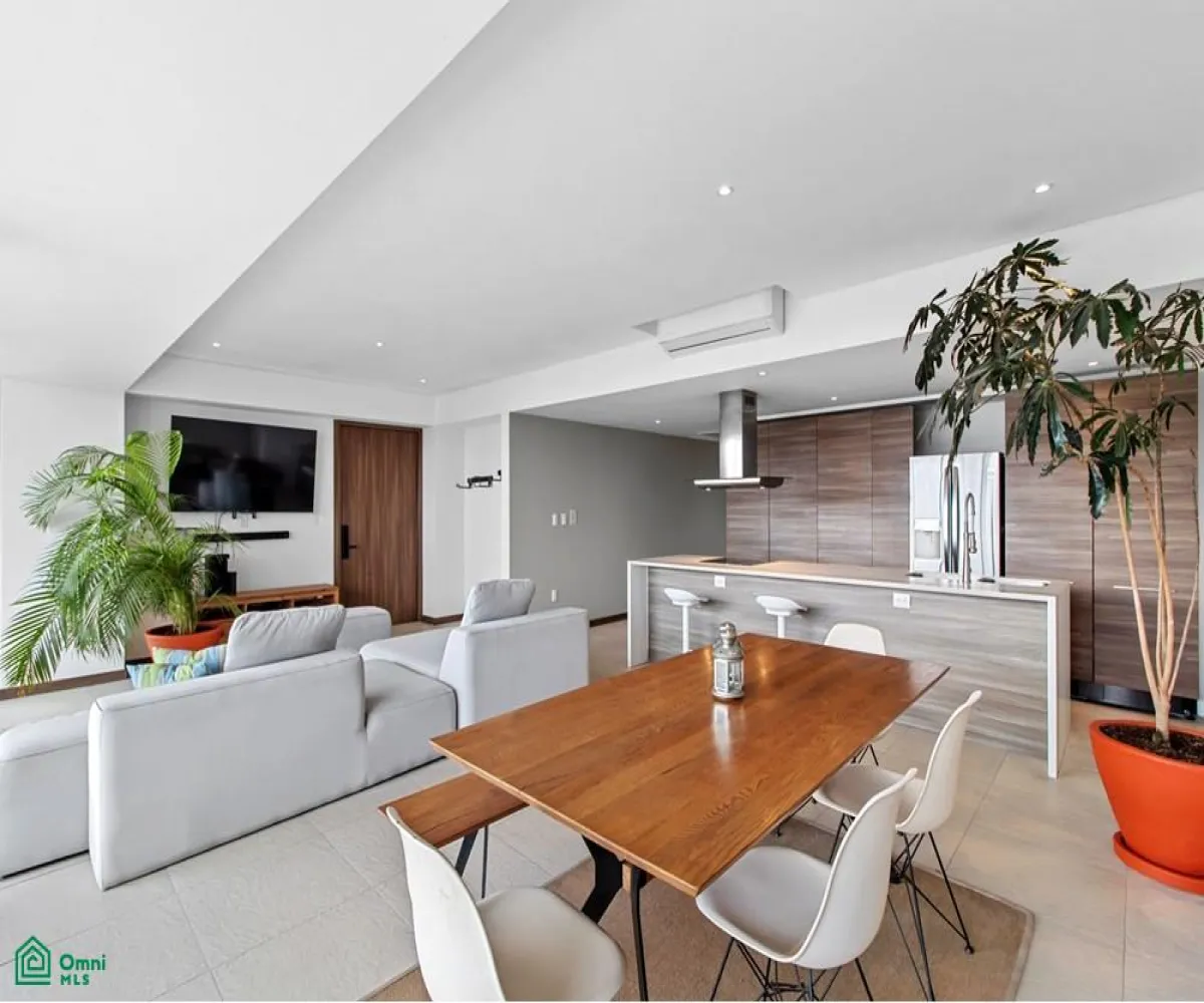 En Venta,Marina Vallarta,Av. Paseo de la Marina 121, Puerto Vallarta, Jalisco 48354, 2 Habitaciones,2 Baños,Av. Paseo de la Marina,MX24858089