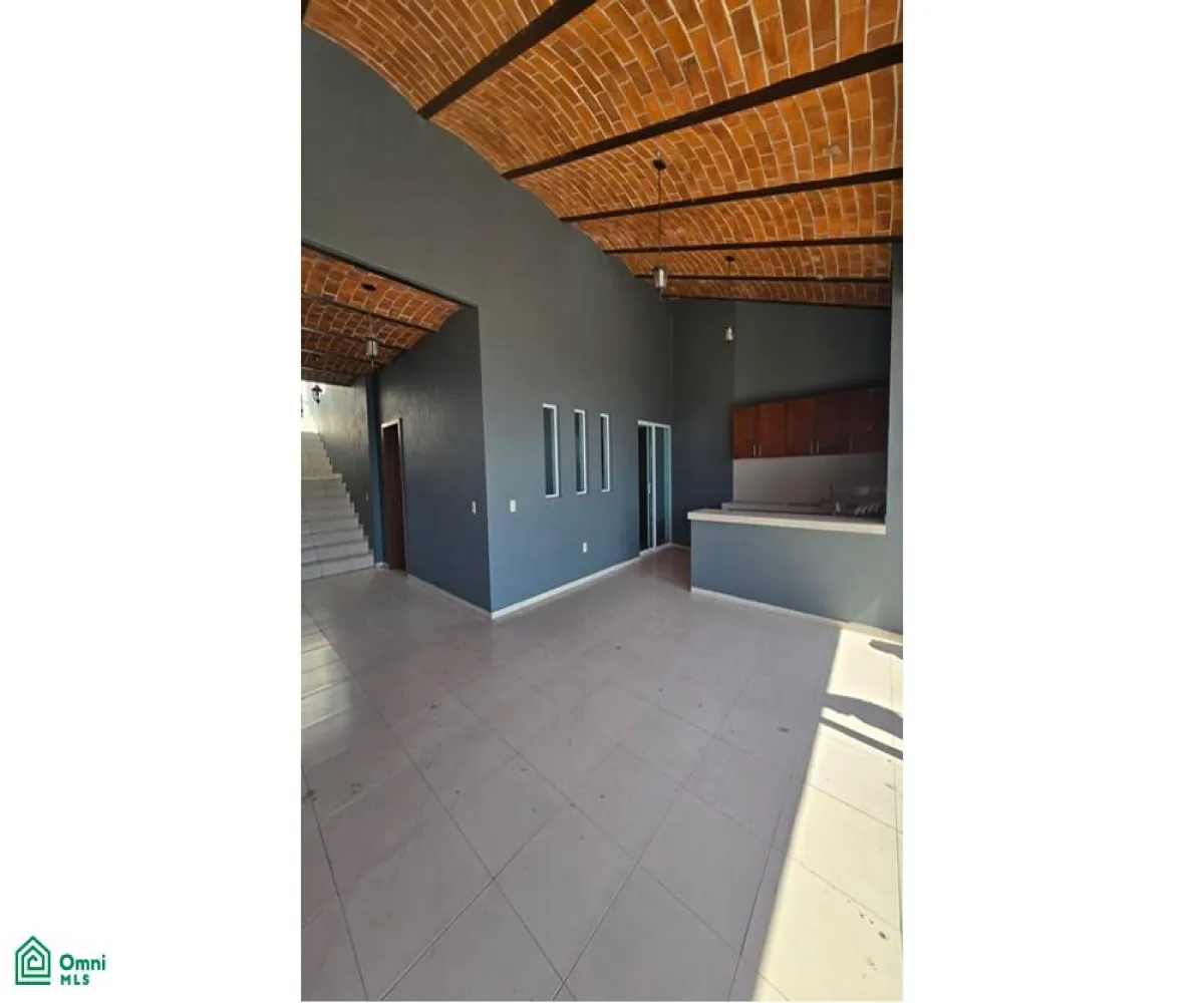 En Venta,Chulavista,La Paz 114, Chapala, Jalisco 45907, 9 Habitaciones,6 Baños,La Paz,MX24858091