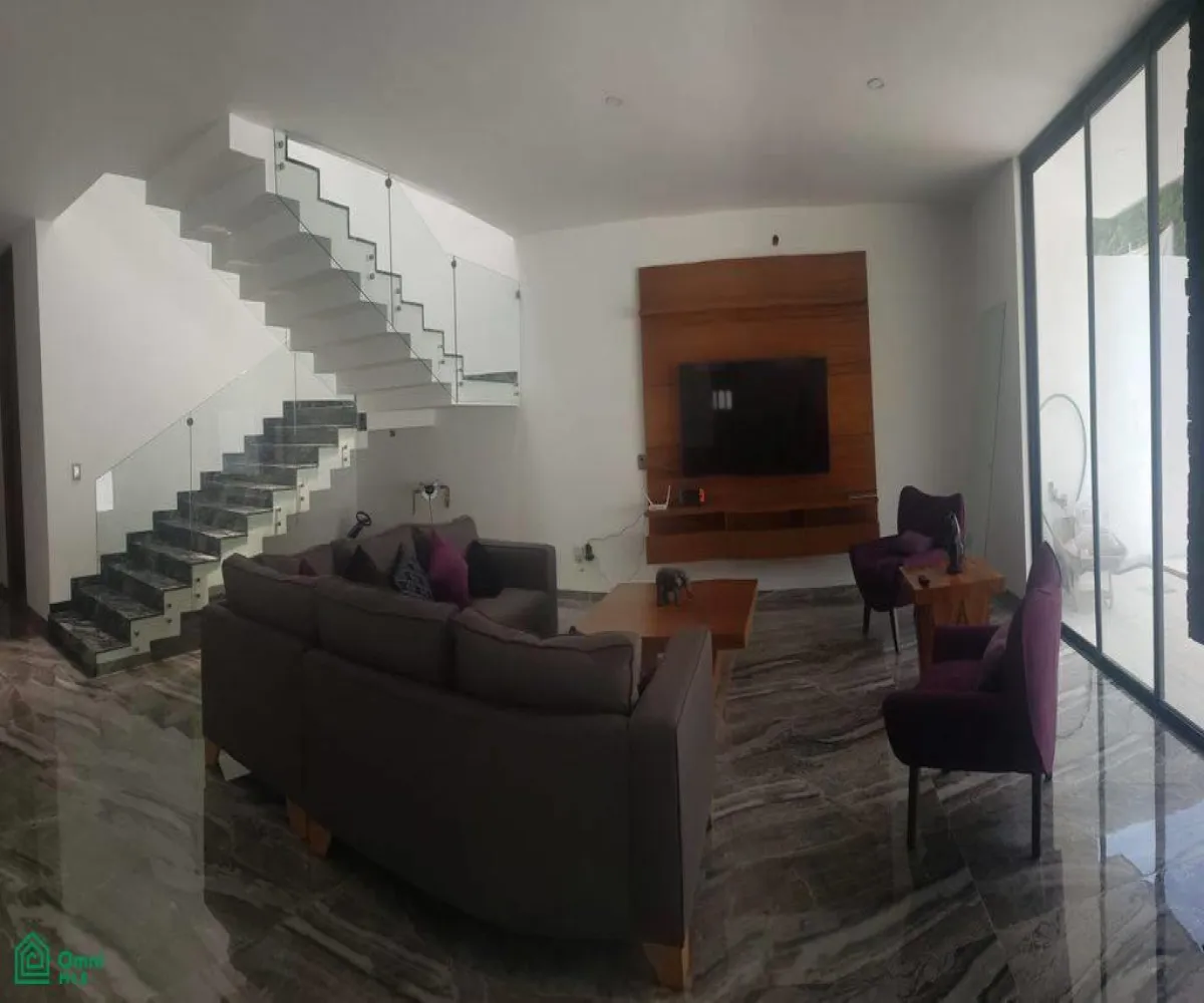 En Venta,La Venta Del Astillero,Fraccionamiento diana sn, Zapopan, Jalisco 45221, 4 Habitaciones,4 Baños,Fraccionamiento diana,2,MX24858148 En Venta,La Venta Del Astillero,Fraccionamiento diana sn, Zapopan, Jalisco 45221, 4 Habitaciones,4 Baños,Fraccionamiento diana,2,MX24858148